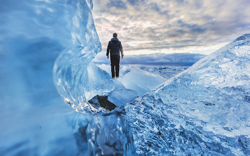 Man standing on snow and ice  from Chrome web store to be run with OffiDocs Chromium online