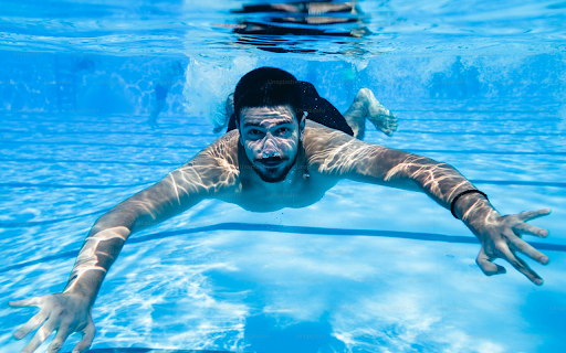Man Swimming  from Chrome web store to be run with OffiDocs Chromium online
