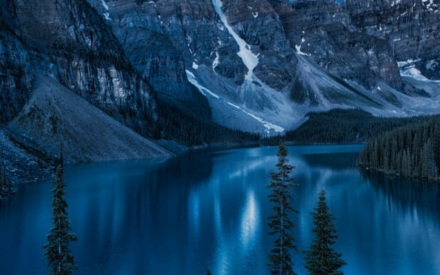 Moraine Lake  from Chrome web store to be run with OffiDocs Chromium online