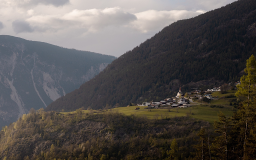 Mountain Residential Area  from Chrome web store to be run with OffiDocs Chromium online