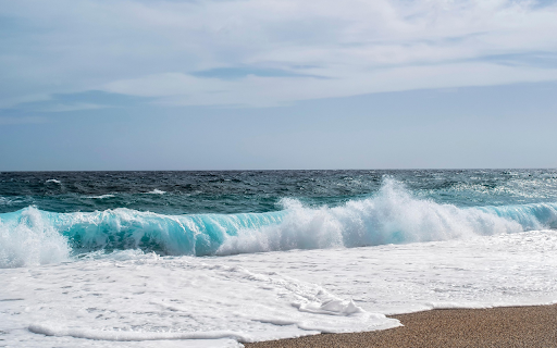 Ocean Surge at Shoreline  from Chrome web store to be run with OffiDocs Chromium online