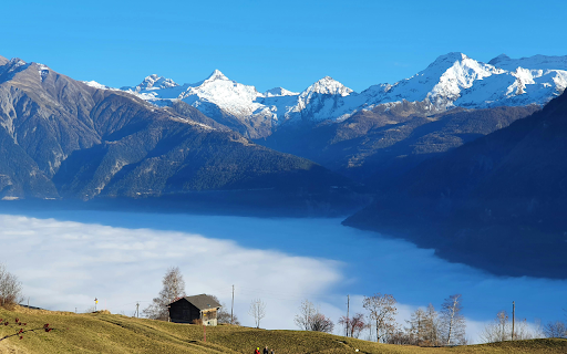 Overcast over Mountains  from Chrome web store to be run with OffiDocs Chromium online