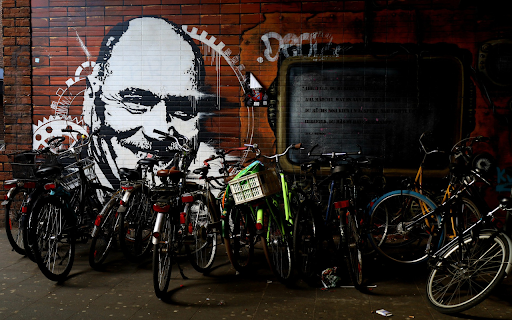 Painting on the wall  from Chrome web store to be run with OffiDocs Chromium online