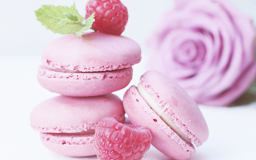 Pink cakes with raspberries  from Chrome web store to be run with OffiDocs Chromium online