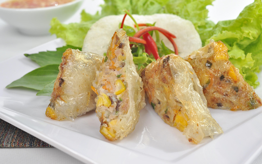 Plate of corn spring rolls  from Chrome web store to be run with OffiDocs Chromium online