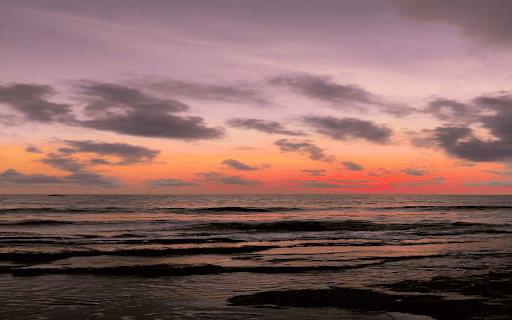 rainy sea wallpaper  from Chrome web store to be run with OffiDocs Chromium online