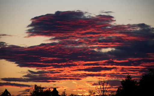 Red clouds, black clouds  from Chrome web store to be run with OffiDocs Chromium online