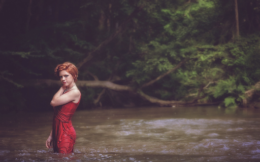 Red haired muse  from Chrome web store to be run with OffiDocs Chromium online