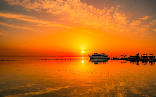Red sea at sunset  from Chrome web store to be run with OffiDocs Chromium online
