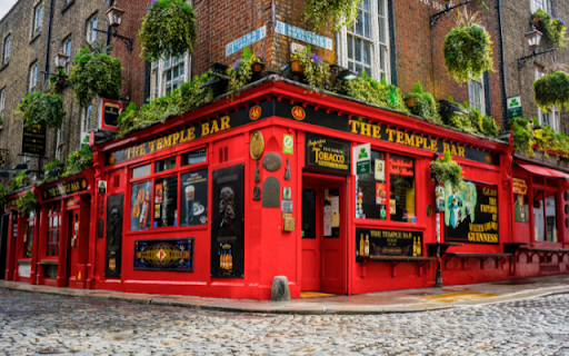 Red Temple Bar at the Corner Theme  from Chrome web store to be run with OffiDocs Chromium online