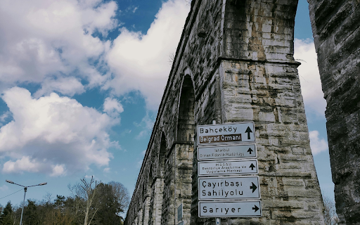 Road Signs near the Bahcekoy Aqueduct  from Chrome web store to be run with OffiDocs Chromium online
