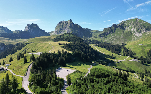 Road through mountains  from Chrome web store to be run with OffiDocs Chromium online