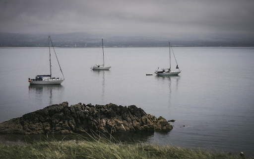 Sailboats in Quiet Waters  from Chrome web store to be run with OffiDocs Chromium online
