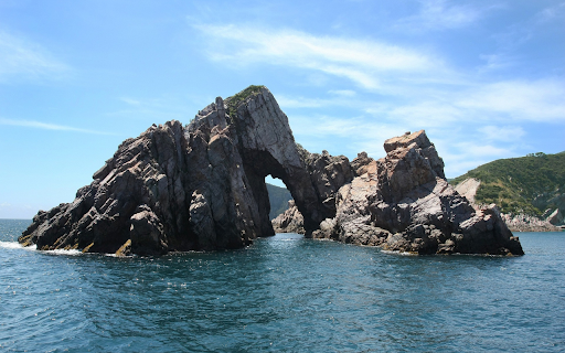 Sea and elephant mountains  from Chrome web store to be run with OffiDocs Chromium online