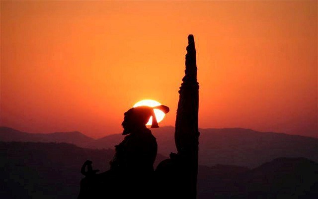 Shivaji Maharaj  from Chrome web store to be run with OffiDocs Chromium online