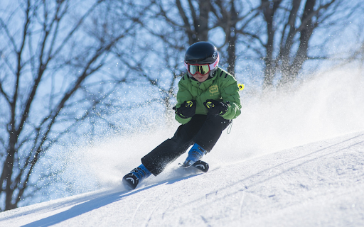 Skiing boy  from Chrome web store to be run with OffiDocs Chromium online