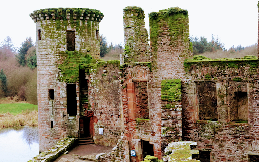 Small castle and moss wall  from Chrome web store to be run with OffiDocs Chromium online