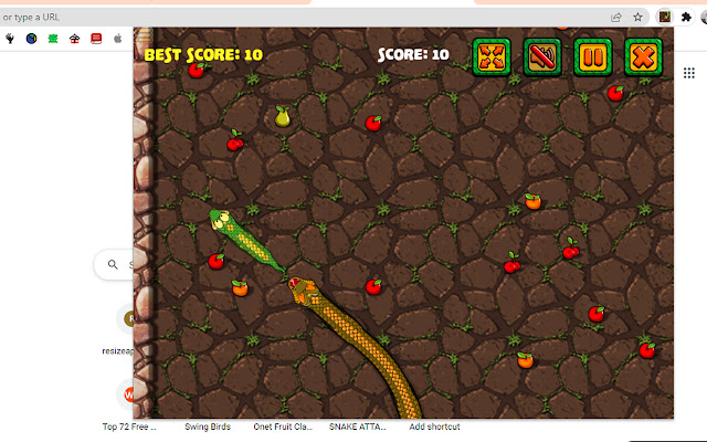 Snake Attack Game  from Chrome web store to be run with OffiDocs Chromium online
