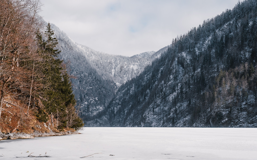 Snow covered mountains  from Chrome web store to be run with OffiDocs Chromium online