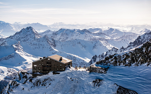 Snow falling on the mountains  from Chrome web store to be run with OffiDocs Chromium online