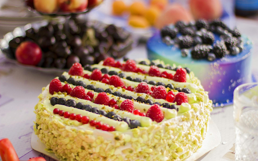 Strawberry and Raspberry Cakes.  from Chrome web store to be run with OffiDocs Chromium online