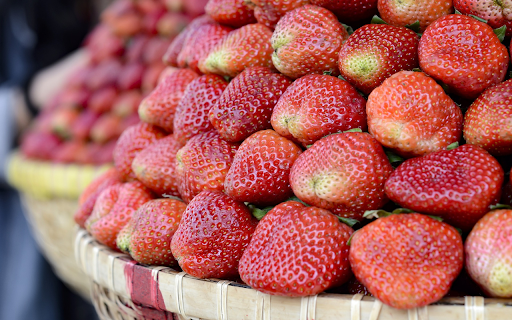 Strawberry basket  from Chrome web store to be run with OffiDocs Chromium online