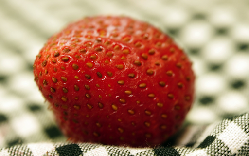 Strawberry fruit and seeds  from Chrome web store to be run with OffiDocs Chromium online