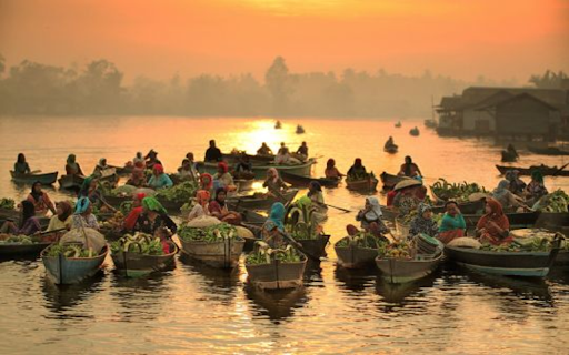 Sunrise in the fishing village wallpaper  from Chrome web store to be run with OffiDocs Chromium online