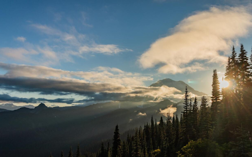 Sunset On Mt Rainier Naches Peak Loop  from Chrome web store to be run with OffiDocs Chromium online