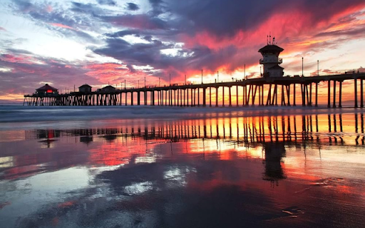 Sunset Pier Reflection  from Chrome web store to be run with OffiDocs Chromium online