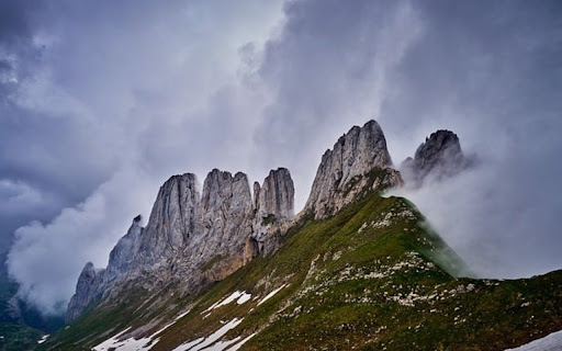 SWITCH MOUNTAIN Theme  from Chrome web store to be run with OffiDocs Chromium online