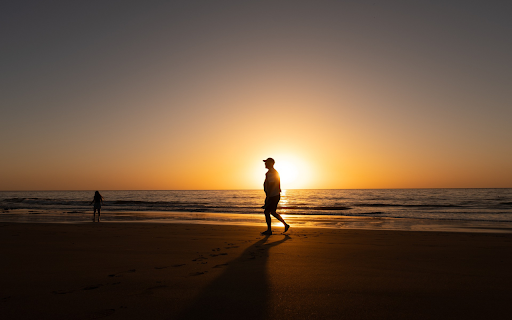 Take a walk on the beach  from Chrome web store to be run with OffiDocs Chromium online