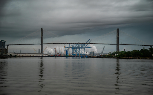 Talmadge Memorial Bridge in Savannah, Georgia  from Chrome web store to be run with OffiDocs Chromium online