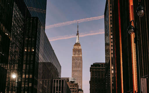 The Empire State Building in New York City  from Chrome web store to be run with OffiDocs Chromium online