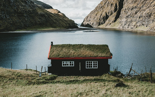 The House by the Cliffs  from Chrome web store to be run with OffiDocs Chromium online