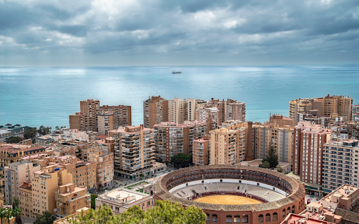 The pompous coastal city  from Chrome web store to be run with OffiDocs Chromium online