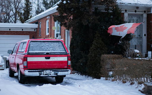 The Red Car  from Chrome web store to be run with OffiDocs Chromium online