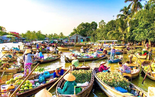 The Vibrant Beauty of Mekong Delta Floating Markets  from Chrome web store to be run with OffiDocs Chromium online