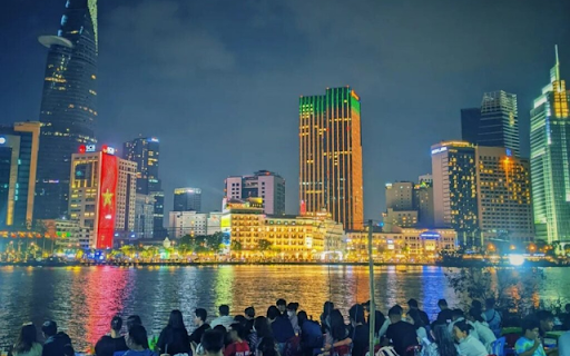 Thủ Thiêm Tunnel Roof – A Panoramic Viewpoint of Saigon  from Chrome web store to be run with OffiDocs Chromium online