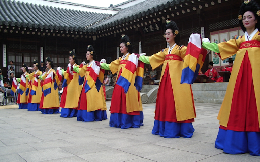 Traditional Korean Dance Performance  from Chrome web store to be run with OffiDocs Chromium online