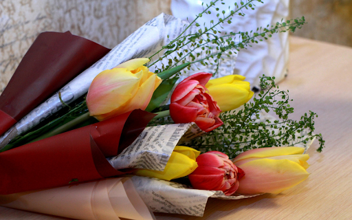 Tulip bouquet  from Chrome web store to be run with OffiDocs Chromium online
