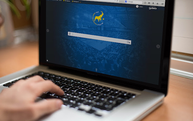 Uradni navijaški center RK Celje  from Chrome web store to be run with OffiDocs Chromium online