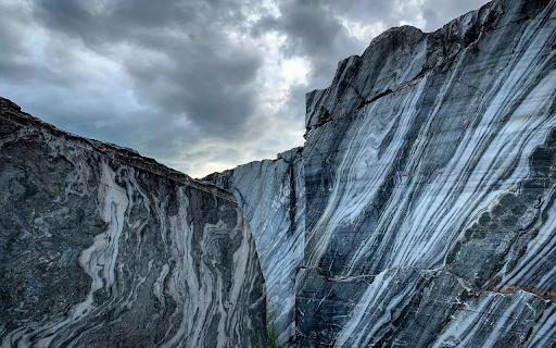 Veined Marble Majesty  from Chrome web store to be run with OffiDocs Chromium online