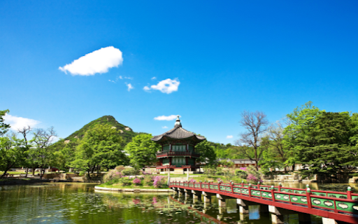 Verdant Palace Garden with Lakeside Pavilion  from Chrome web store to be run with OffiDocs Chromium online