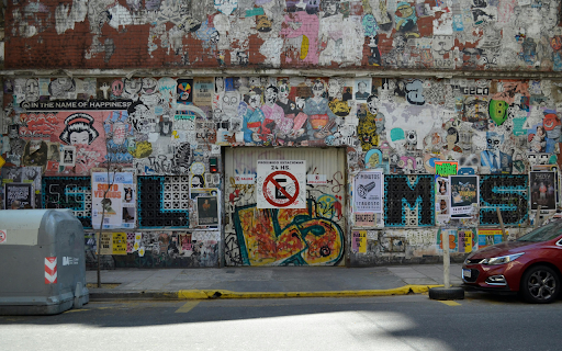 Vibrant Graffiti Wall in Córdoba, Argentina  from Chrome web store to be run with OffiDocs Chromium online