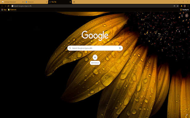 Water Dew on Sunflower Theme  from Chrome web store to be run with OffiDocs Chromium online