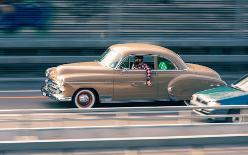 WHITE CAR THEME  from Chrome web store to be run with OffiDocs Chromium online