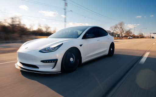 White Lamborghini on the Road  from Chrome web store to be run with OffiDocs Chromium online