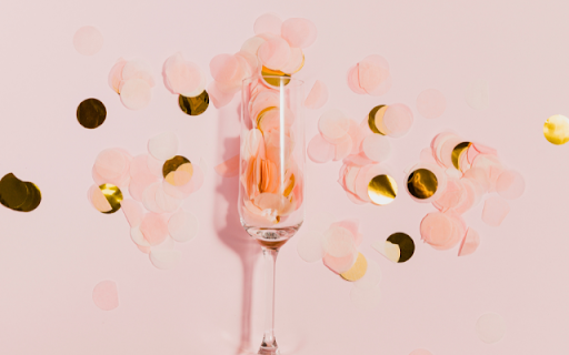 Wine Glass on a Pink Background  from Chrome web store to be run with OffiDocs Chromium online