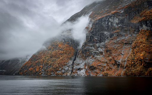 Winter mountain  from Chrome web store to be run with OffiDocs Chromium online